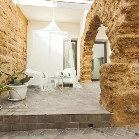 Cortile Baronello Agrigente