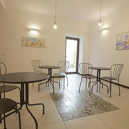 Cortile Baronello Maison d'hôtes 4*