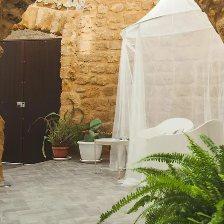 Maison d'hôtes Cortile Baronello 4*