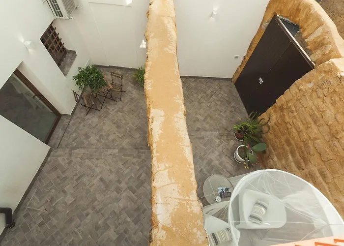 Cortile Baronello Πανσιόν 4*