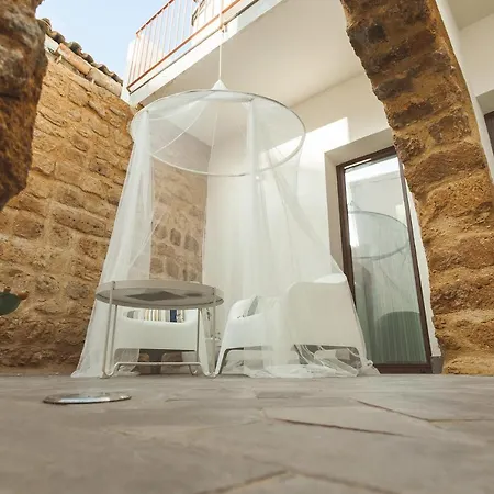 Cortile Baronello * Agrigento