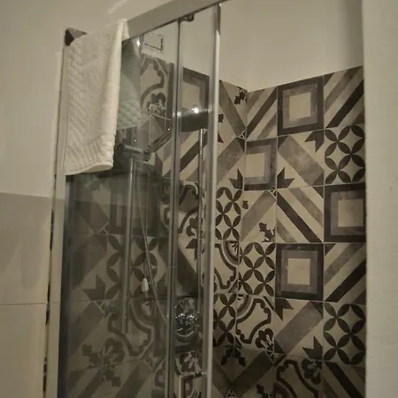 Cortile Baronello Guest house *